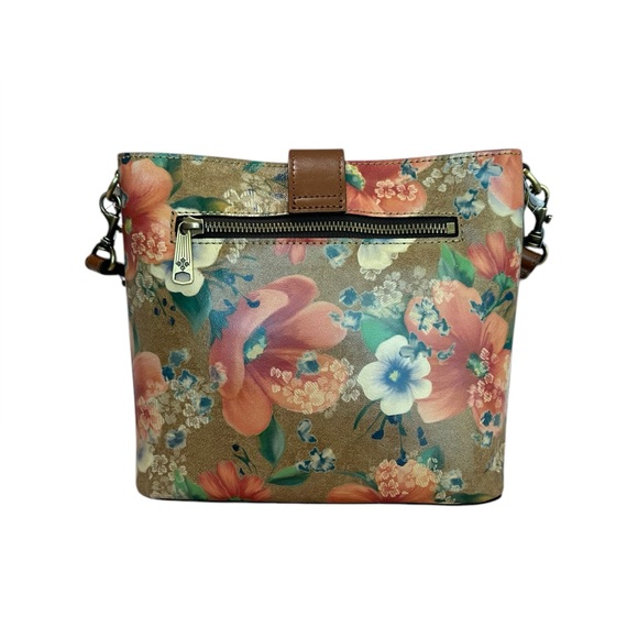 Patricia Nash Irving Bucket Crossbody Bag - Picture 2 of 8